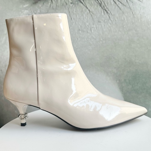 🌺COACH🌺 Restored Jewel Bootie Size:9 - Picture 3 of 16